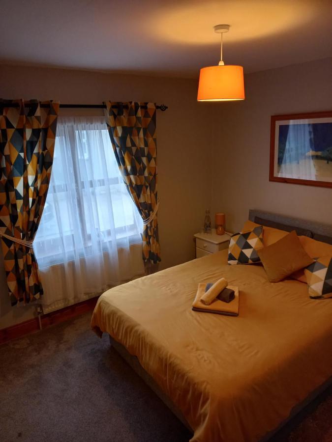 A New U Country Cottage Clynacartan Dış mekan fotoğraf