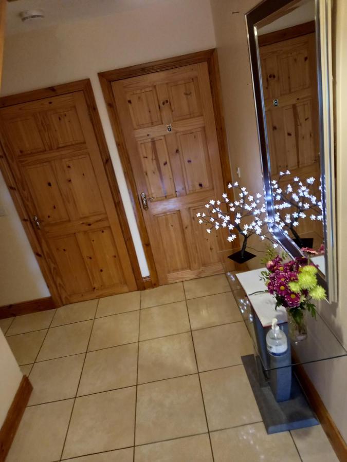 A New U Country Cottage Clynacartan Dış mekan fotoğraf
