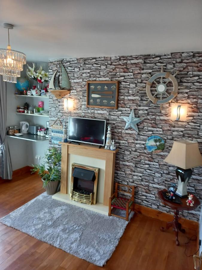 A New U Country Cottage Clynacartan Dış mekan fotoğraf